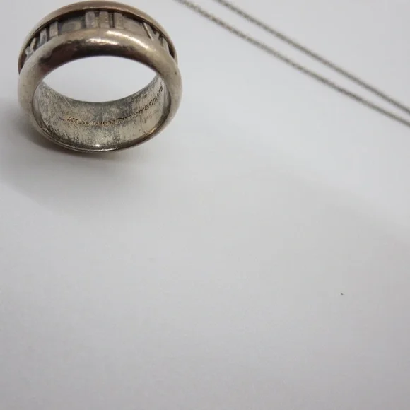 Tiffany and Co. Sterling silver Atlas ring size 6, and matching atlas necklace - Picture 6 of 12